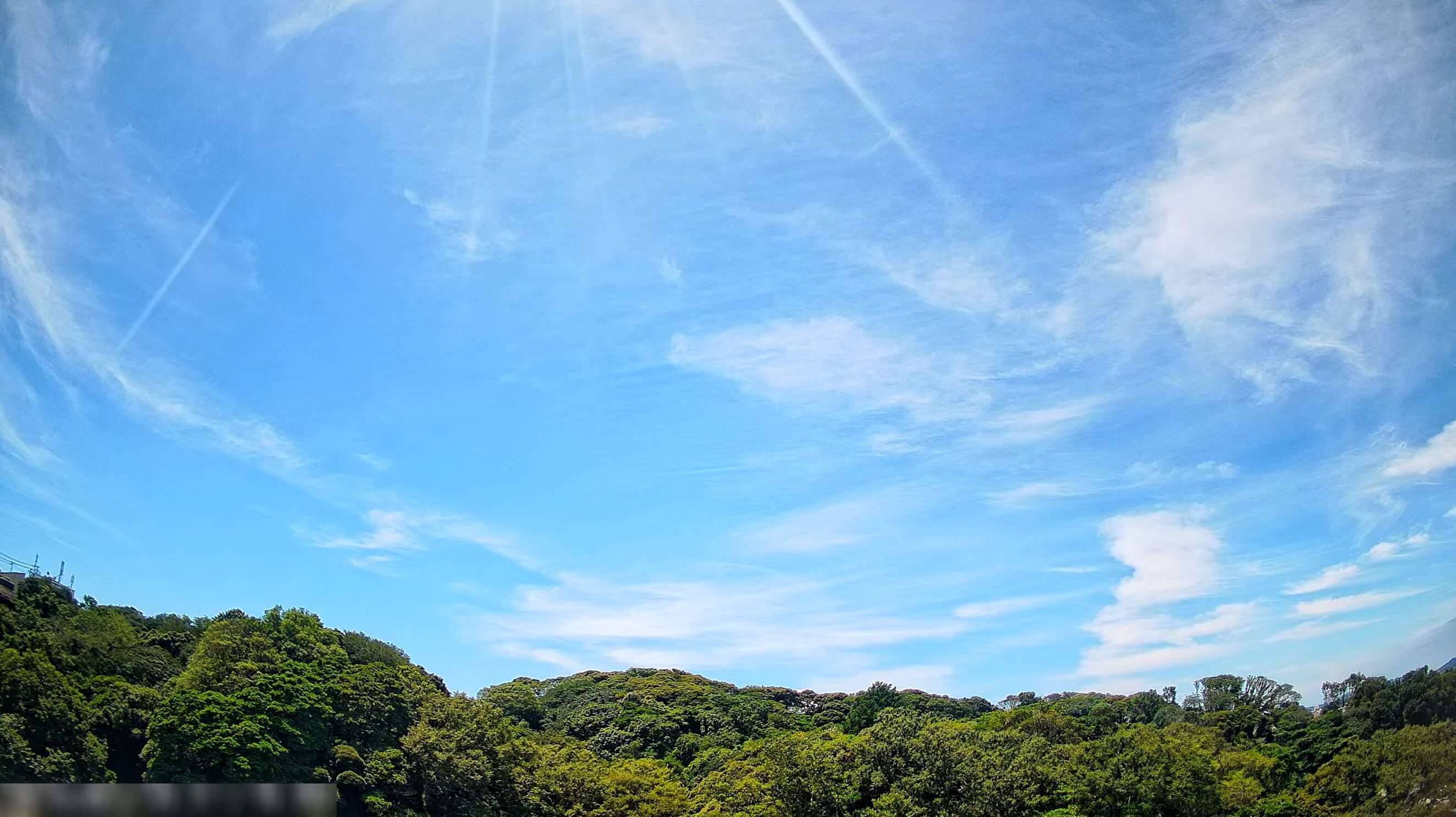 寒雷雨横須賀南西上空ライブカメラ(神奈川県横須賀市)