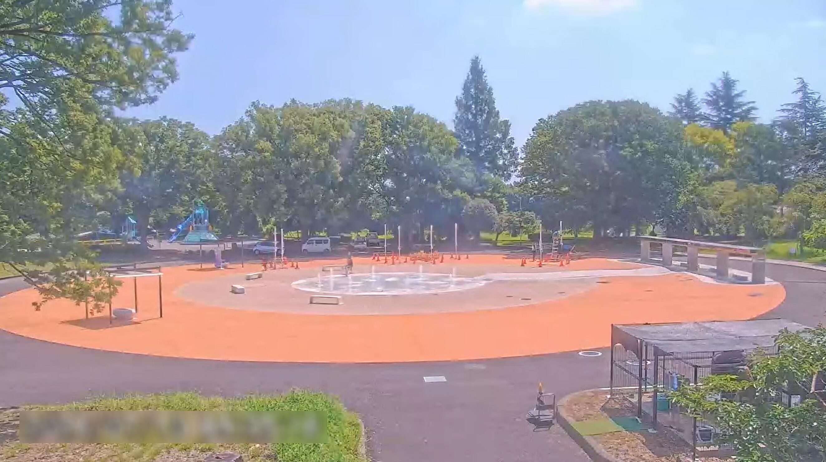 熊谷さくら運動公園じゃぶじゃぶ池ライブカメラ(埼玉県熊谷市小島)