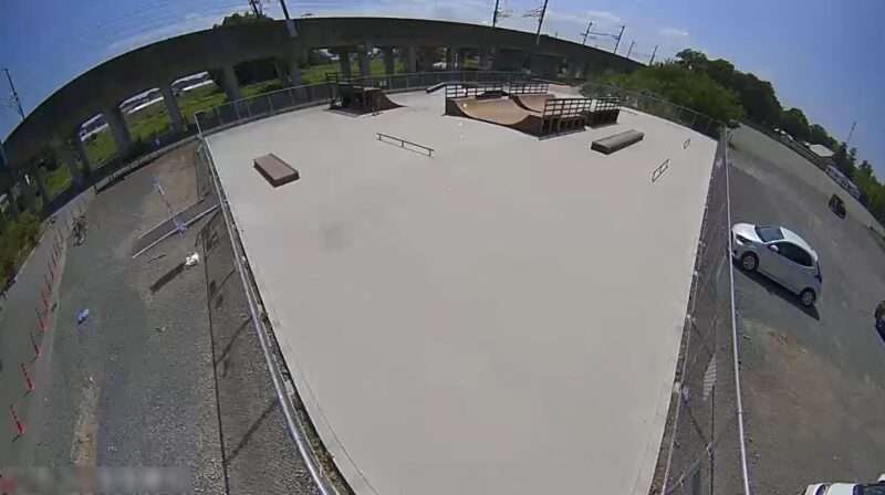熊谷さくら運動公園スケートボード場ライブカメラ(埼玉県熊谷市小島)
