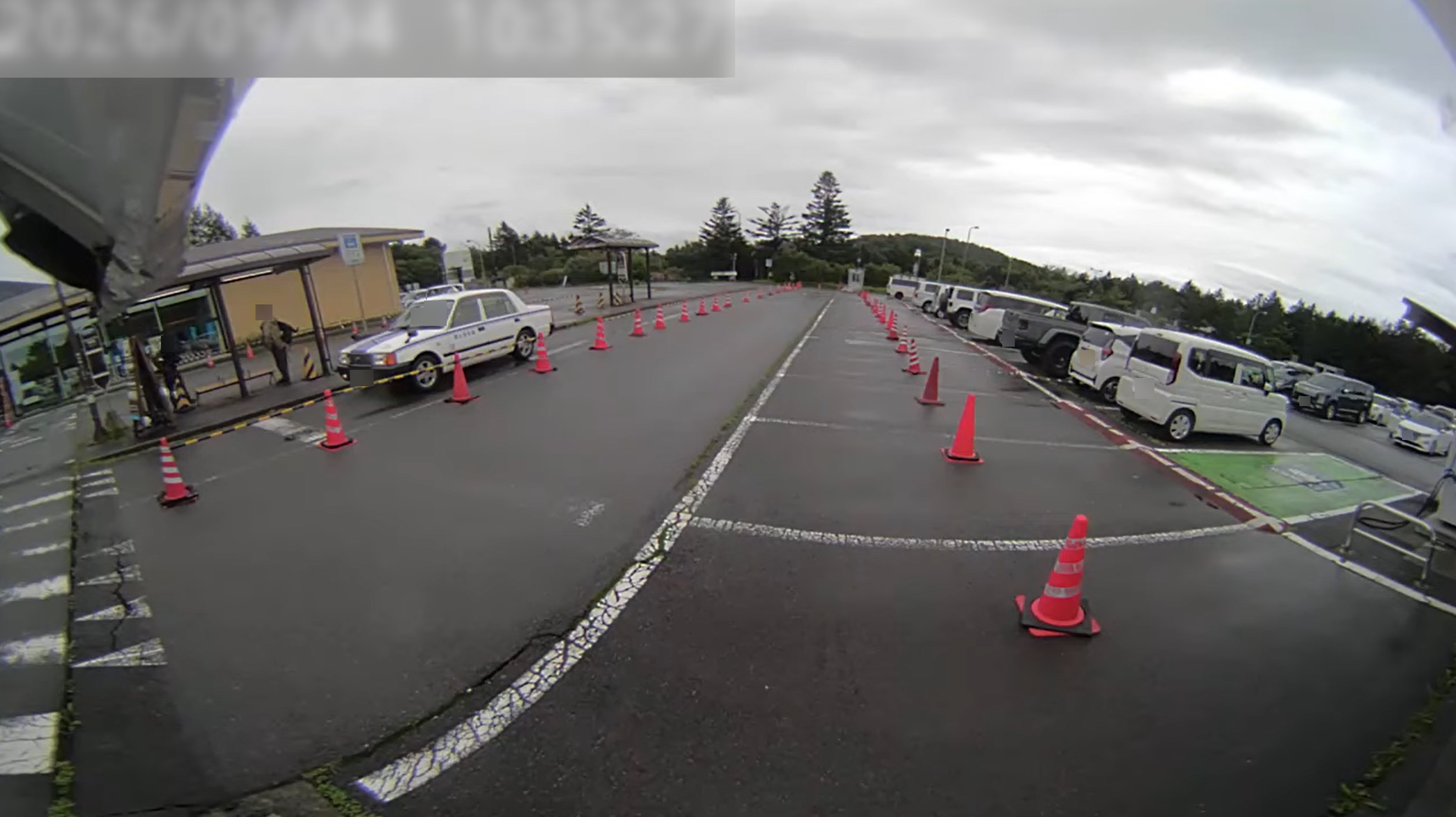 富士山富士宮口シャトルタクシー水ケ塚公園タクシー乗降場ライブカメラ(静岡県裾野市須山)