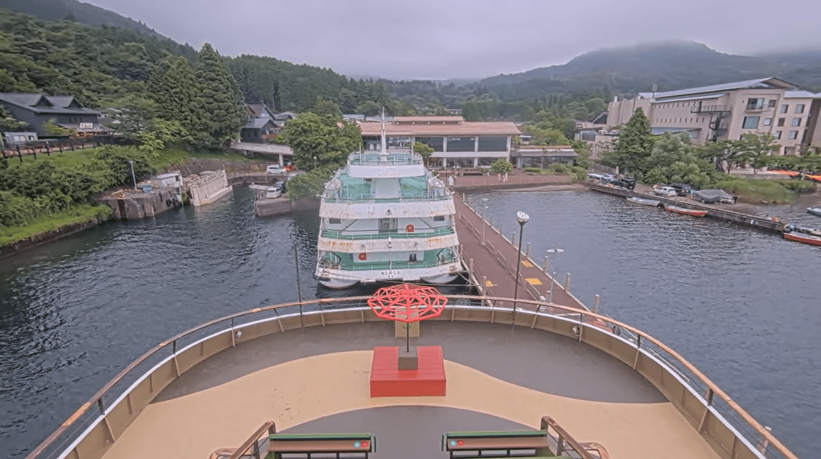 箱根遊船大茶会ライブカメラ(神奈川県箱根町元箱根)