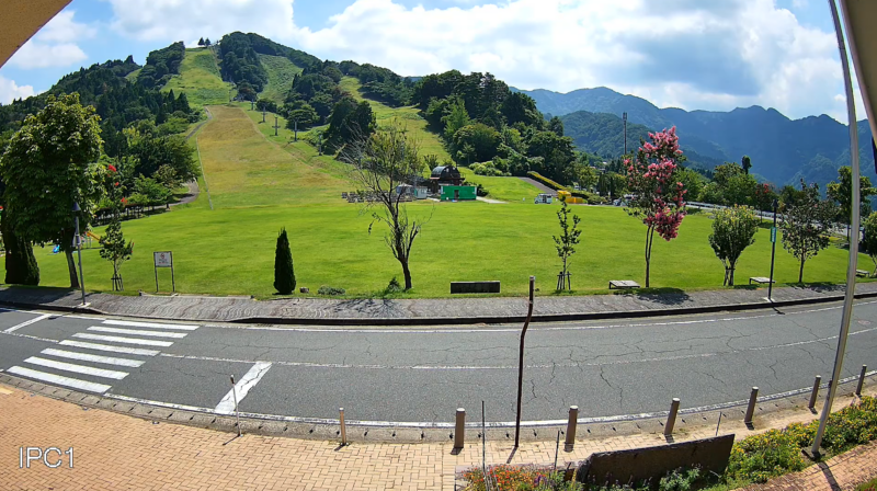 兵庫県立但馬牧場公園ライブカメラ(兵庫県新温泉町丹土)