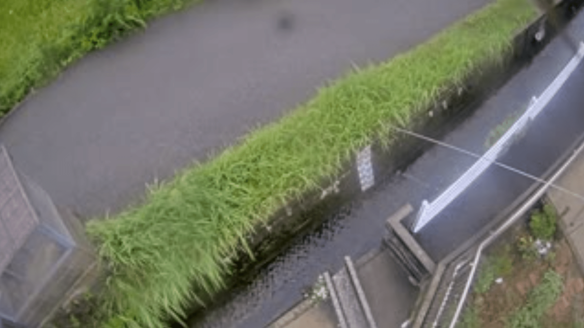 都市下水路千里浜町ライブカメラ(石川県羽咋市千里浜町)